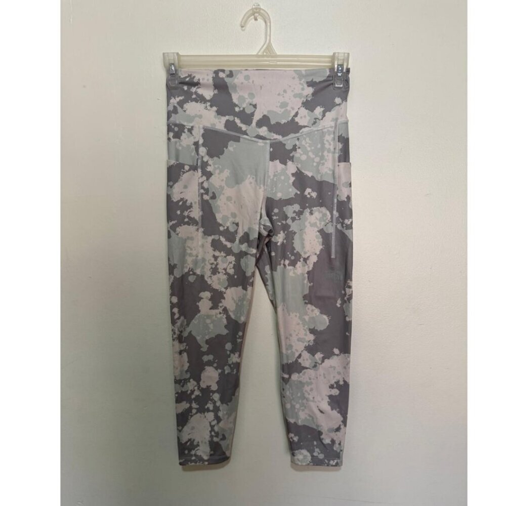 The North Face Women's Motivation High-Rise Crop Leggings Style NF0A539B03ZMREG - Picture 2 of 12